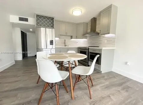 401 Ocean Drive Miami Beach FL 33139