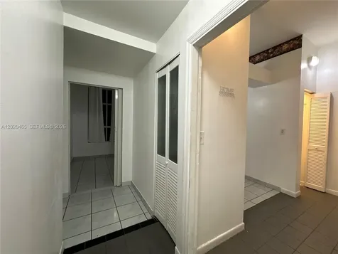 7420 W 20th Avenue Hialeah FL 33016