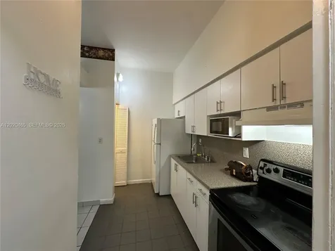7420 W 20th Avenue Hialeah FL 33016