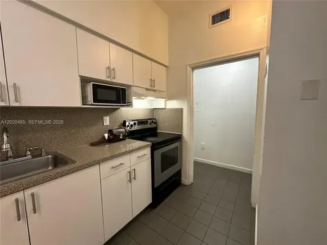 7420 W 20th Avenue Hialeah FL 33016