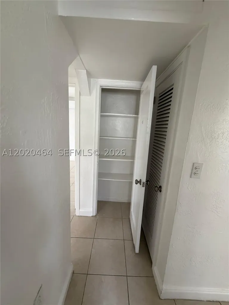 756 N 17th Avenue Hollywood FL 33020
