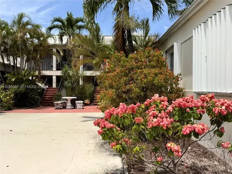 756 N 17th Avenue Hollywood FL 33020