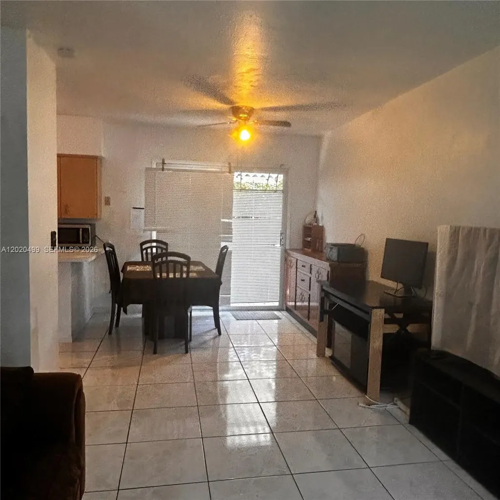 2222 Taylor Street Hollywood FL 33020