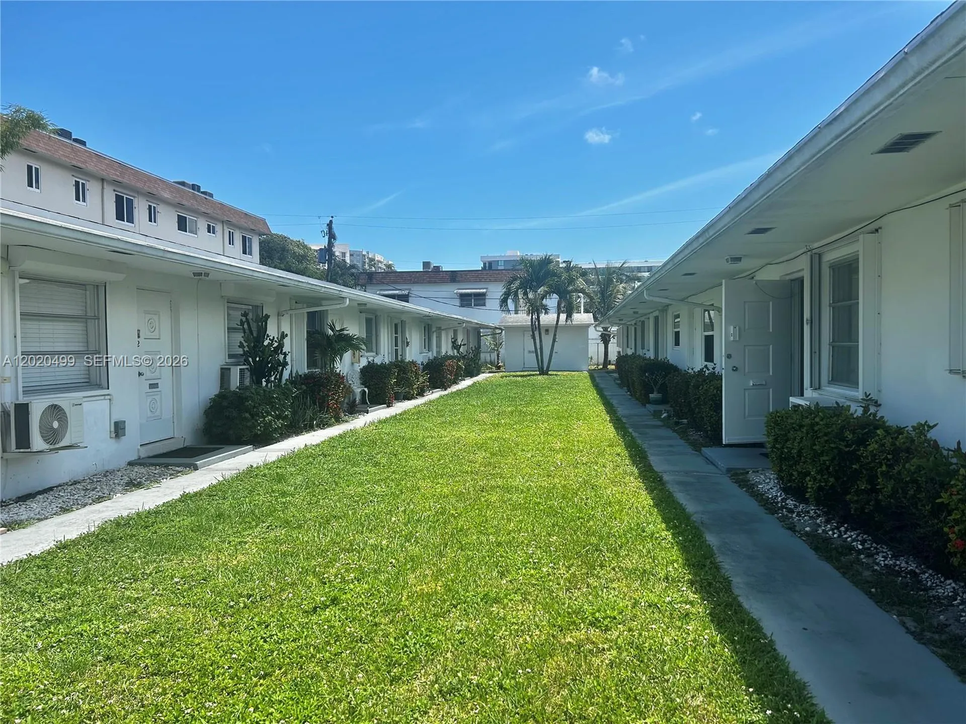 2222 Taylor Street Hollywood FL 33020