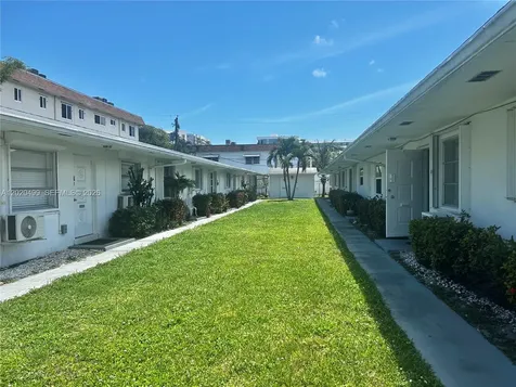 2222 Taylor Street Hollywood FL 33020