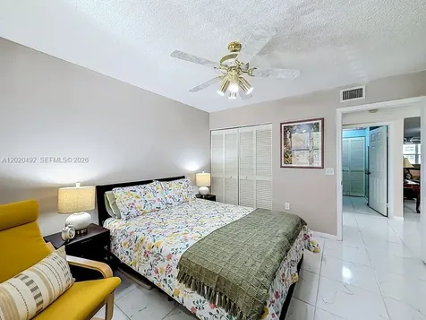 10208 NW 24th Place Sunrise FL 33322