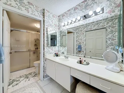 10208 NW 24th Place Sunrise FL 33322
