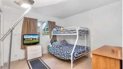 500 NW 96th Terrace Pembroke Pines FL 33024