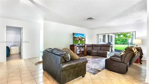 500 NW 96th Terrace Pembroke Pines FL 33024