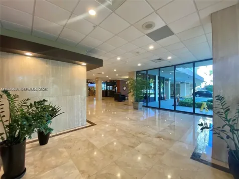 400 Kings Point Drive Sunny Isles Beach FL 33160