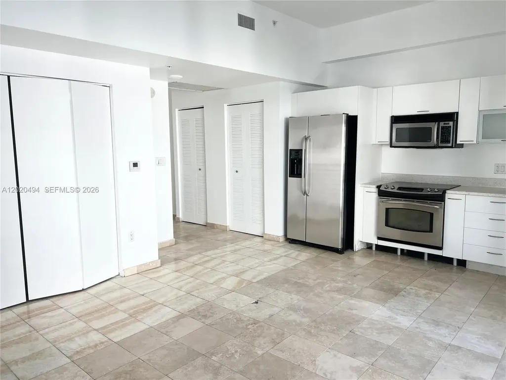 133 NE 2 Avenue Miami FL 33132