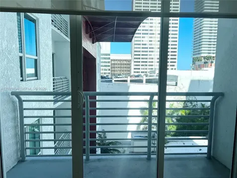 133 NE 2 Avenue Miami FL 33132