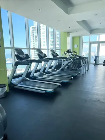 133 NE 2 Avenue Miami FL 33132
