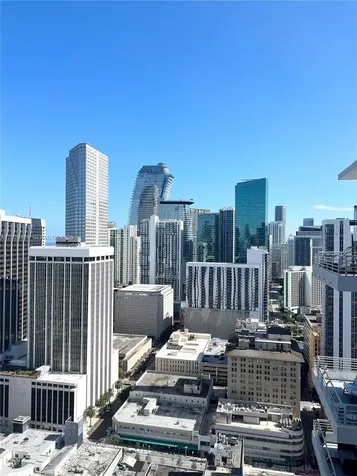 133 NE 2 Avenue Miami FL 33132