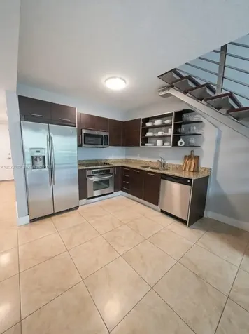 41 SE 5th Street Miami FL 33131