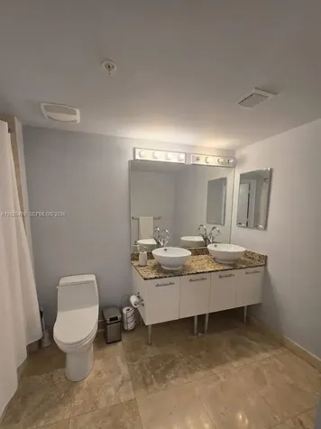 41 SE 5th Street Miami FL 33131