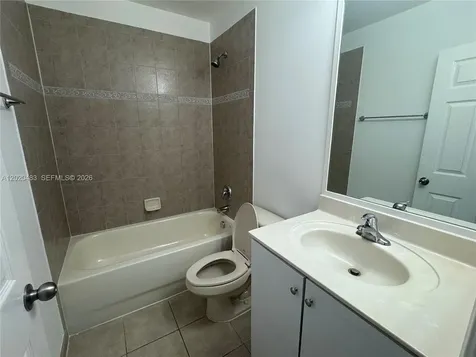 1415 NW 34th Way Lauderhill FL 33311