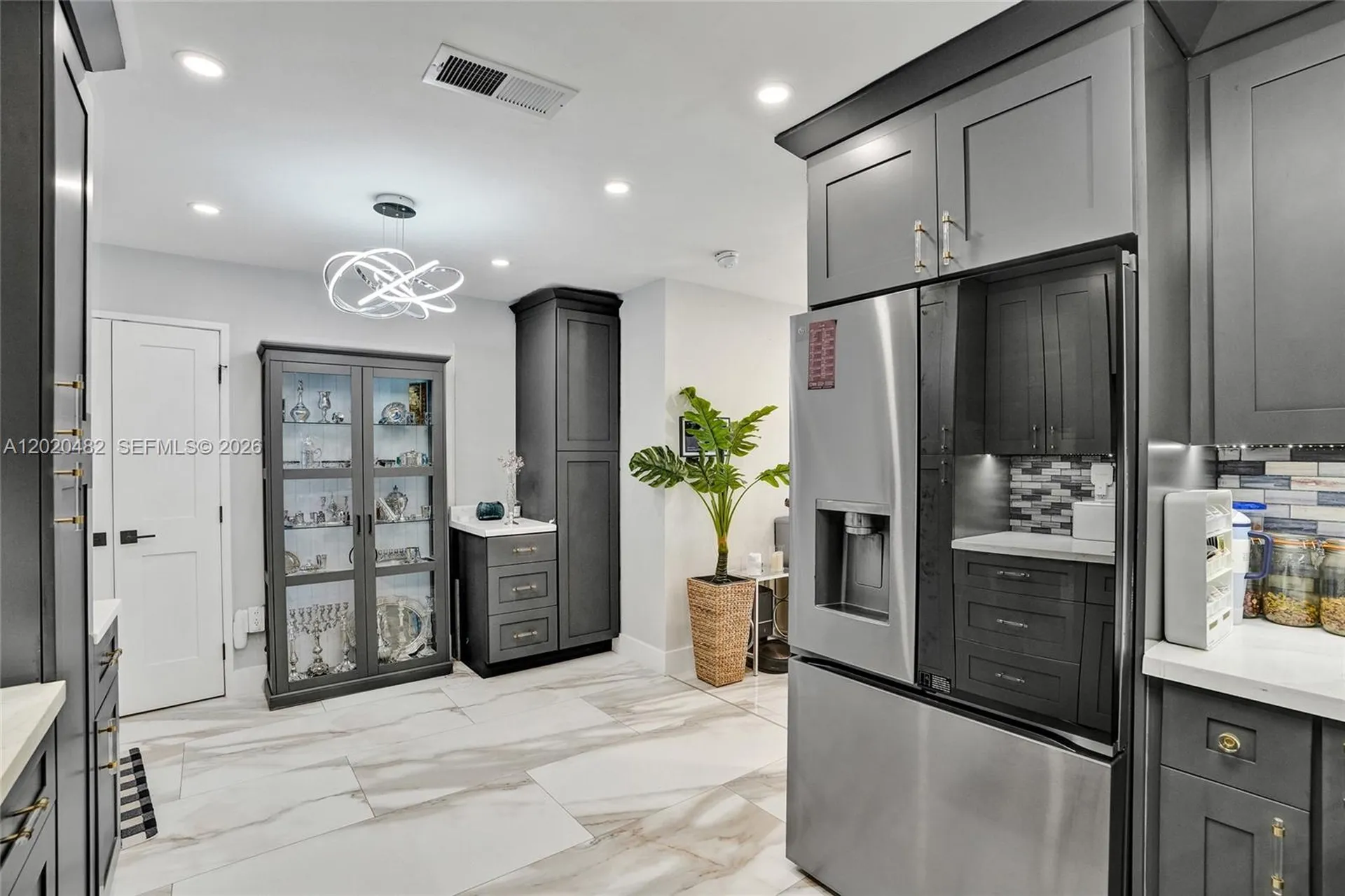 6761 Allen Street Hollywood FL 33024