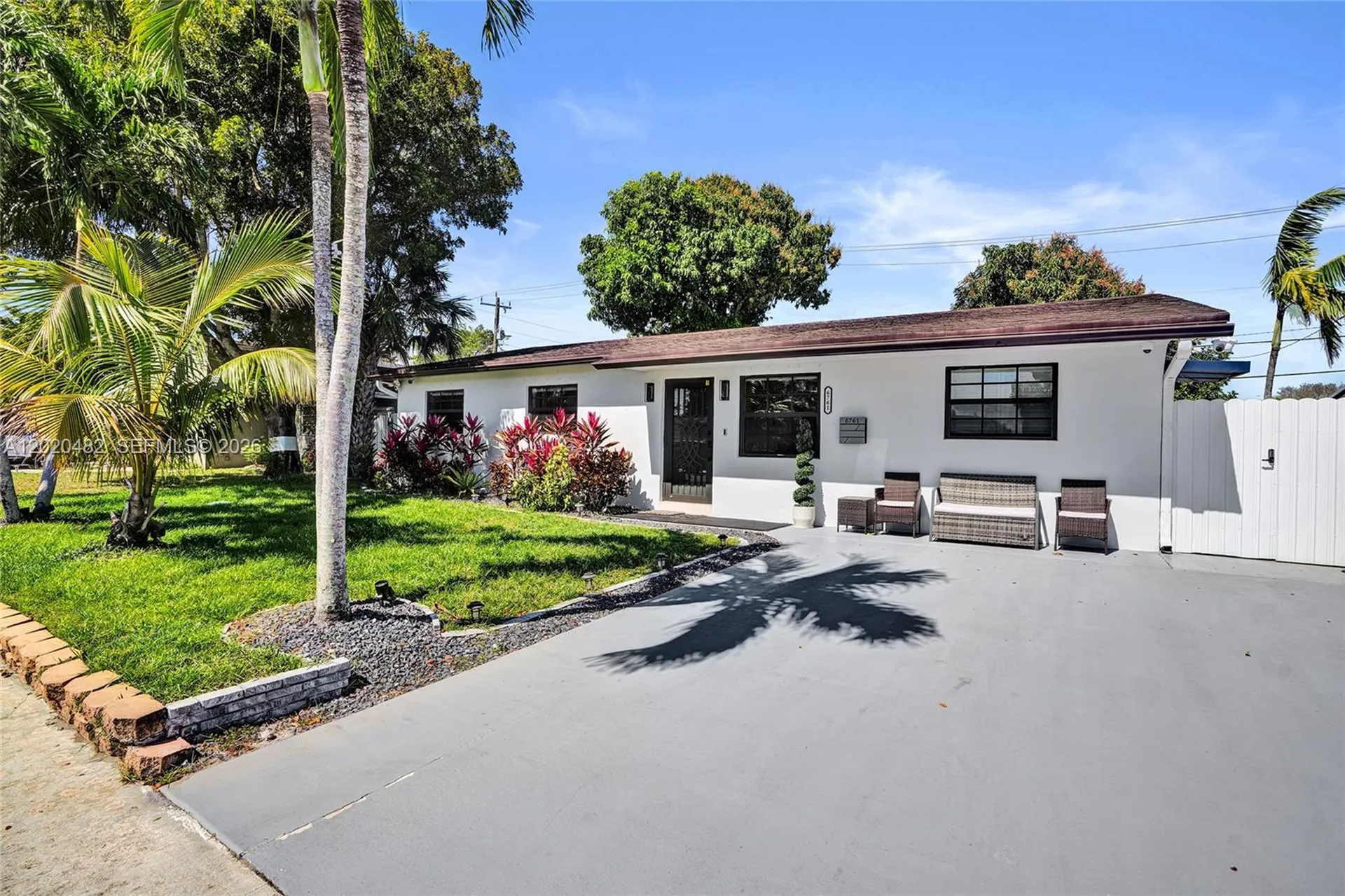 6761 Allen Street Hollywood FL 33024