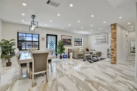 6761 Allen Street Hollywood FL 33024