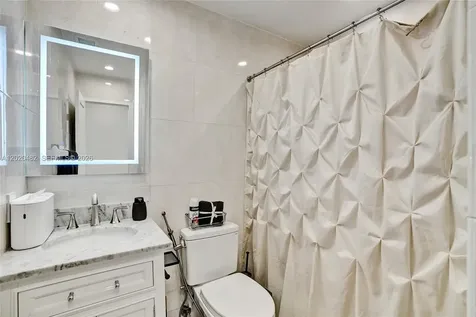 6761 Allen Street Hollywood FL 33024