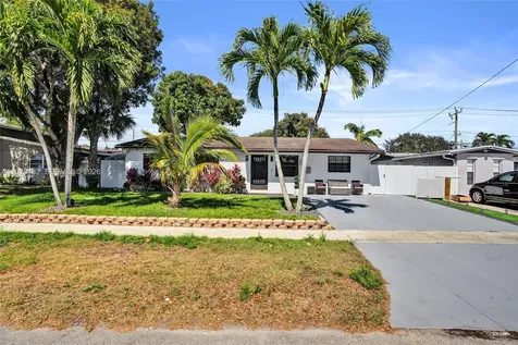 6761 Allen Street Hollywood FL 33024