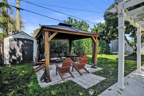 6761 Allen Street Hollywood FL 33024