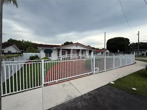 3400 SW 108th Avenue Miami FL 33165