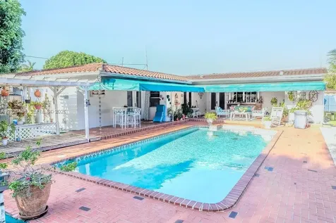 3400 SW 108th Avenue Miami FL 33165