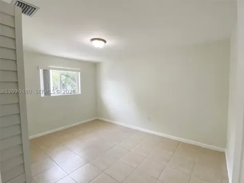 1121 NW 4 Street Miami FL 33128