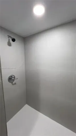 1845 Bay Road Miami Beach FL 33139