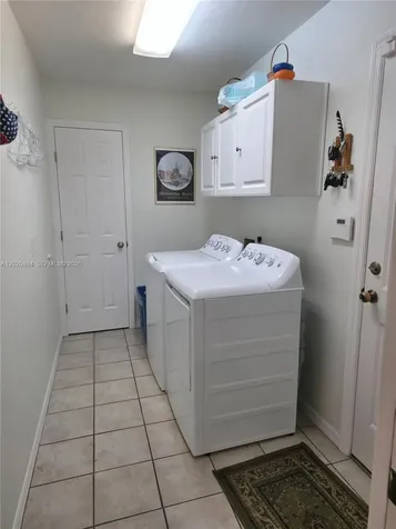 9906 SW 42nd Road Gainesville FL 32608