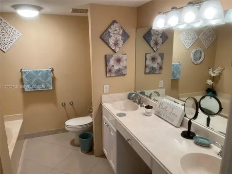 3610 Yacht Club Drive Aventura FL 33180