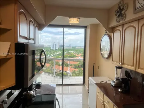 3610 Yacht Club Drive Aventura FL 33180