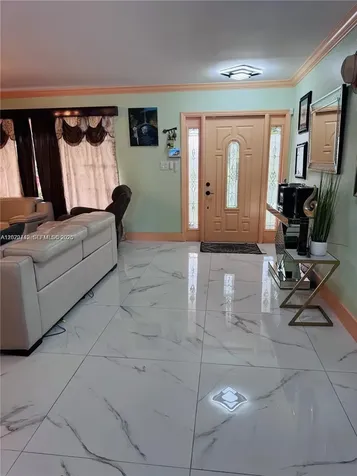 1230 NW 74th Avenue Plantation FL 33313