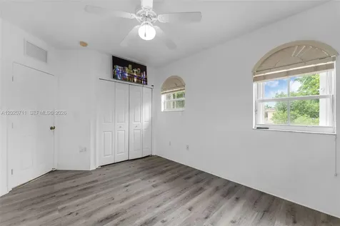 11318 NW 44th Terrace Doral FL 33178