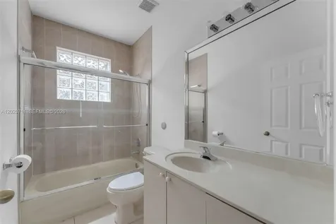 11318 NW 44th Terrace Doral FL 33178