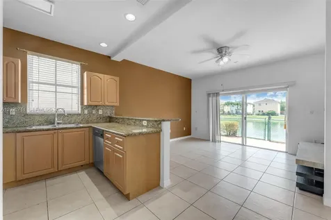 11318 NW 44th Terrace Doral FL 33178