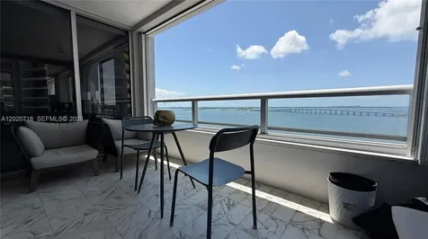 1541 Brickell Avenue Miami FL 33129