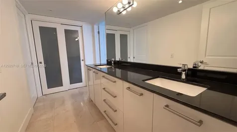 1541 Brickell Avenue Miami FL 33129