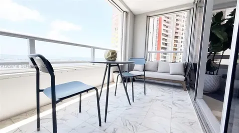 1541 Brickell Avenue Miami FL 33129