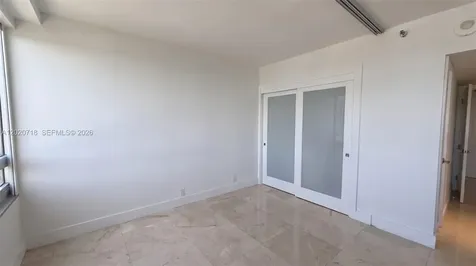 1541 Brickell Avenue Miami FL 33129