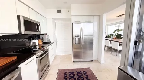 1541 Brickell Avenue Miami FL 33129