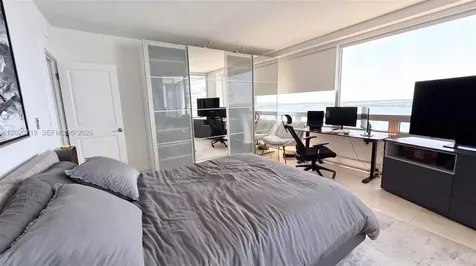 1541 Brickell Avenue Miami FL 33129