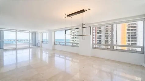 1541 Brickell Avenue Miami FL 33129