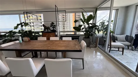 1541 Brickell Avenue Miami FL 33129