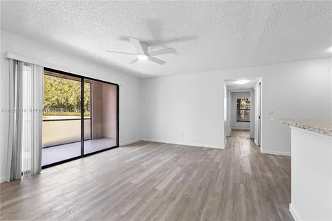 2094 Arbour Walk Circle Naples FL 34109