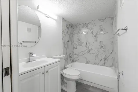 2094 Arbour Walk Circle Naples FL 34109