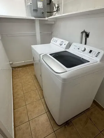 4035 SW 11th Street Miami FL 33134