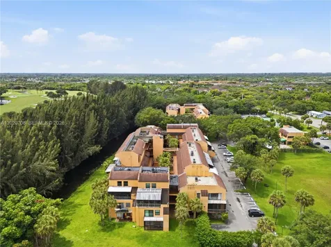 430 Commodore Drive Plantation FL 33325